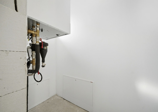 Skolaudovaný rodinný dom 4+1 s modernými technológiami, pozemok 617 m²