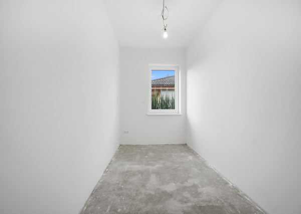 Skolaudovaný rodinný dom 4+1 s modernými technológiami, pozemok 617 m²