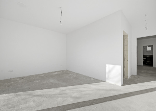 Skolaudovaný rodinný dom 4+1 s modernými technológiami, pozemok 617 m²