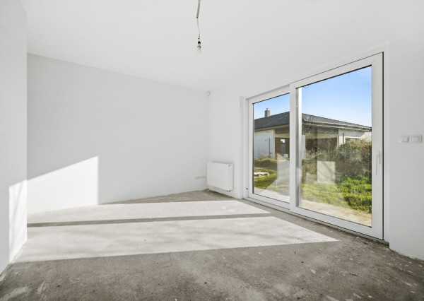 Skolaudovaný rodinný dom 4+1 s modernými technológiami, pozemok 617 m²