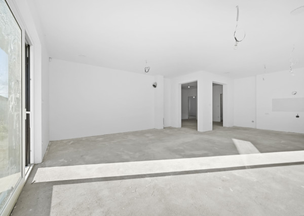 Skolaudovaný rodinný dom 4+1 s modernými technológiami, pozemok 617 m²
