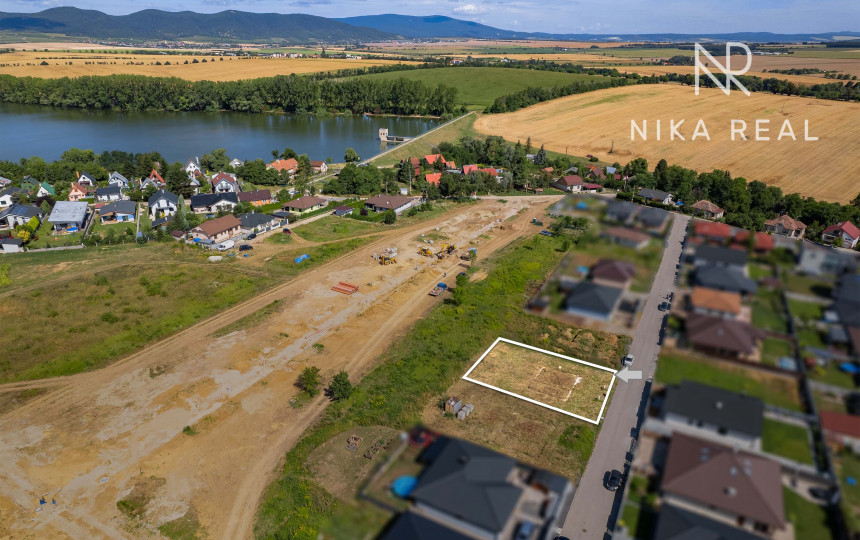 Rozostavaný rodinny dom na pozemku 555 m2