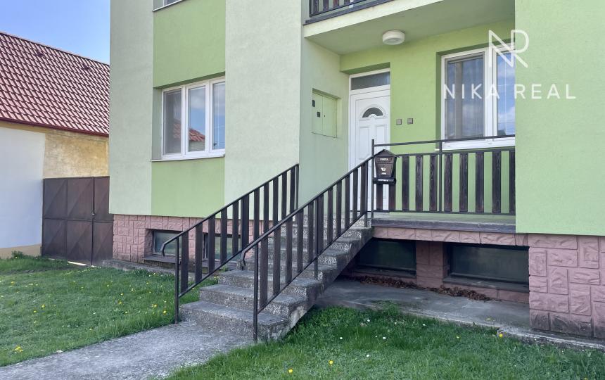 Veľký 5i RD pod Malými Karpatami, pivnica, pozemok 2013 m2