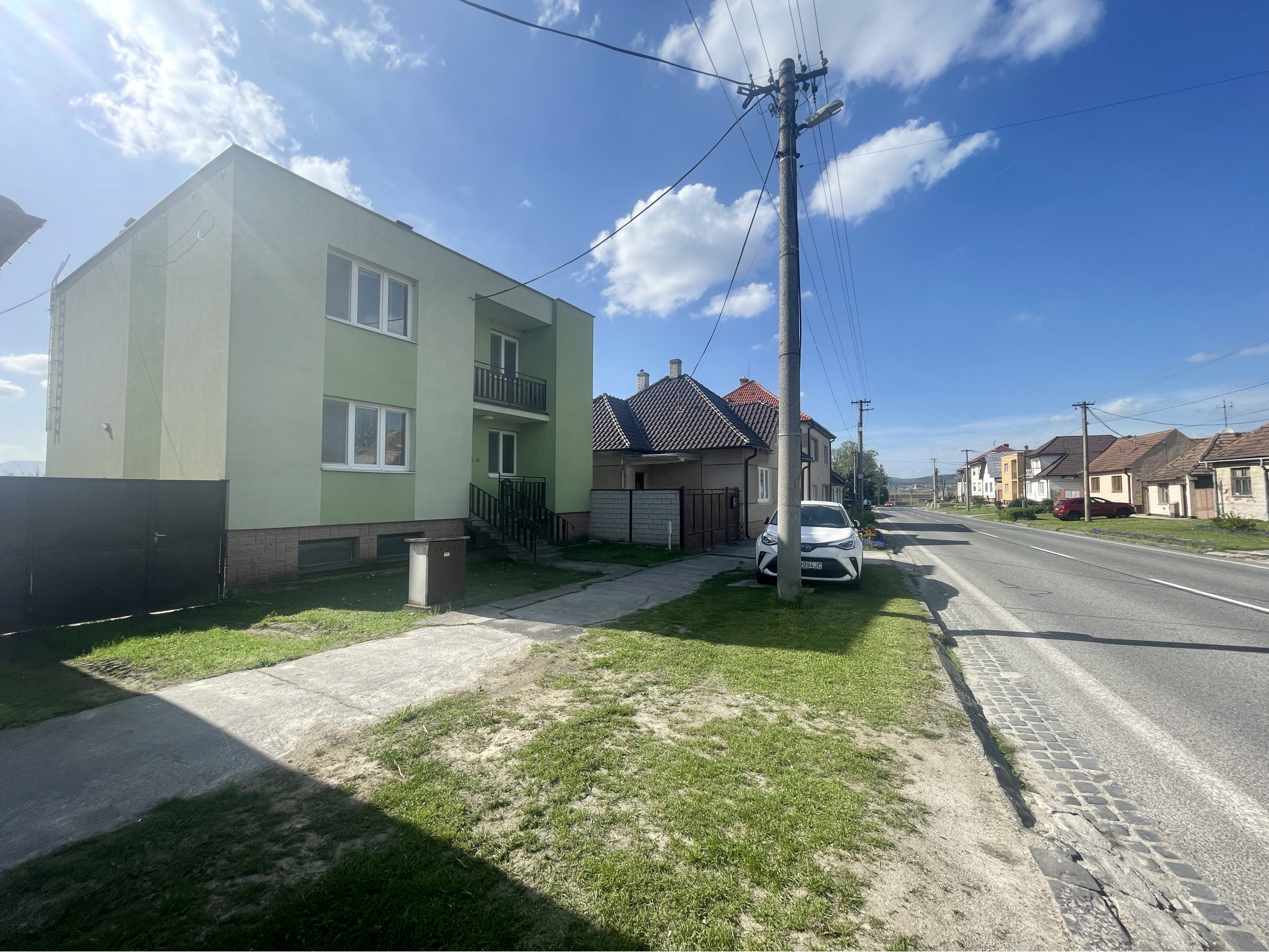 Veľký 5i RD pod Malými Karpatami, pivnica, pozemok 2013 m2