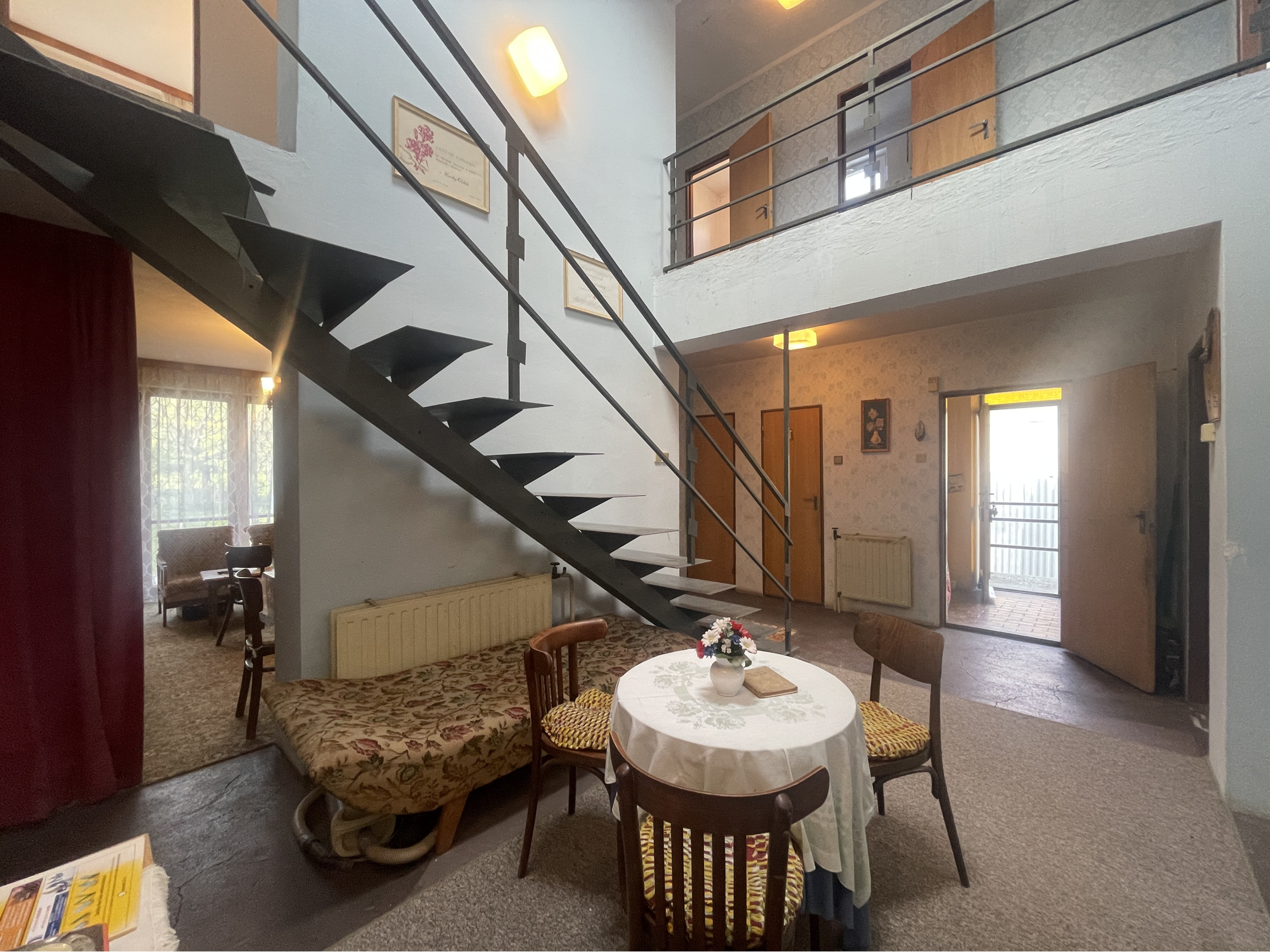 Veľký 5-izbový rodinný dom pod Malými Karpatami