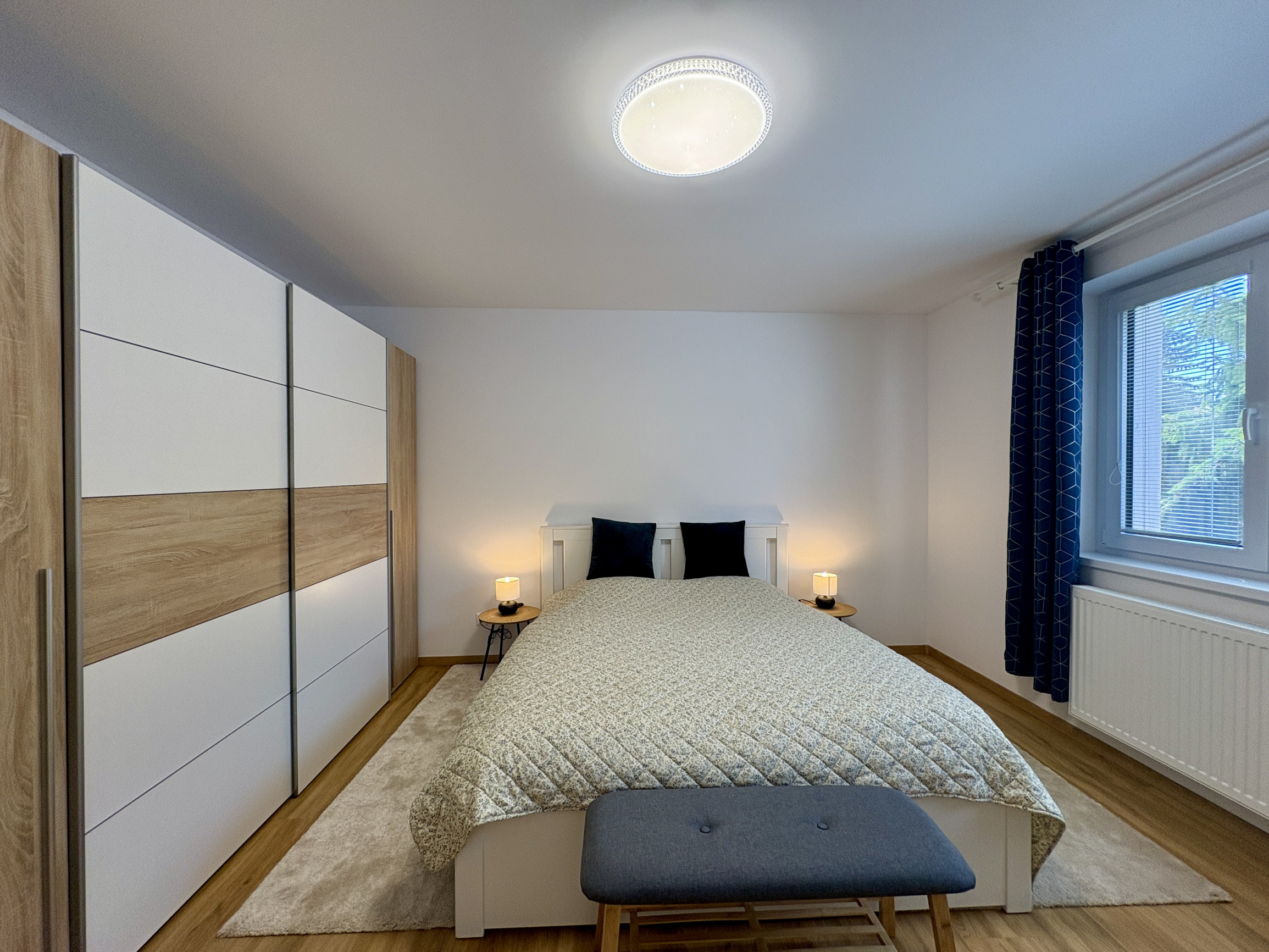 Zrekonštruovaný, zariadený 2i byt v RD so záhradou a garážou